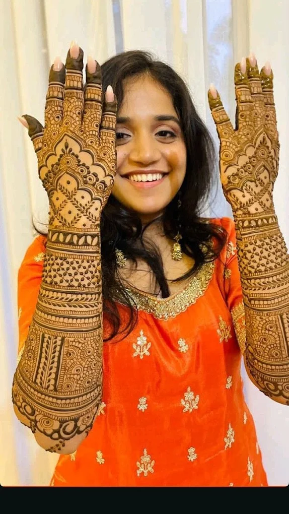 traditional henna design with fine hand detailing in Hyderabad